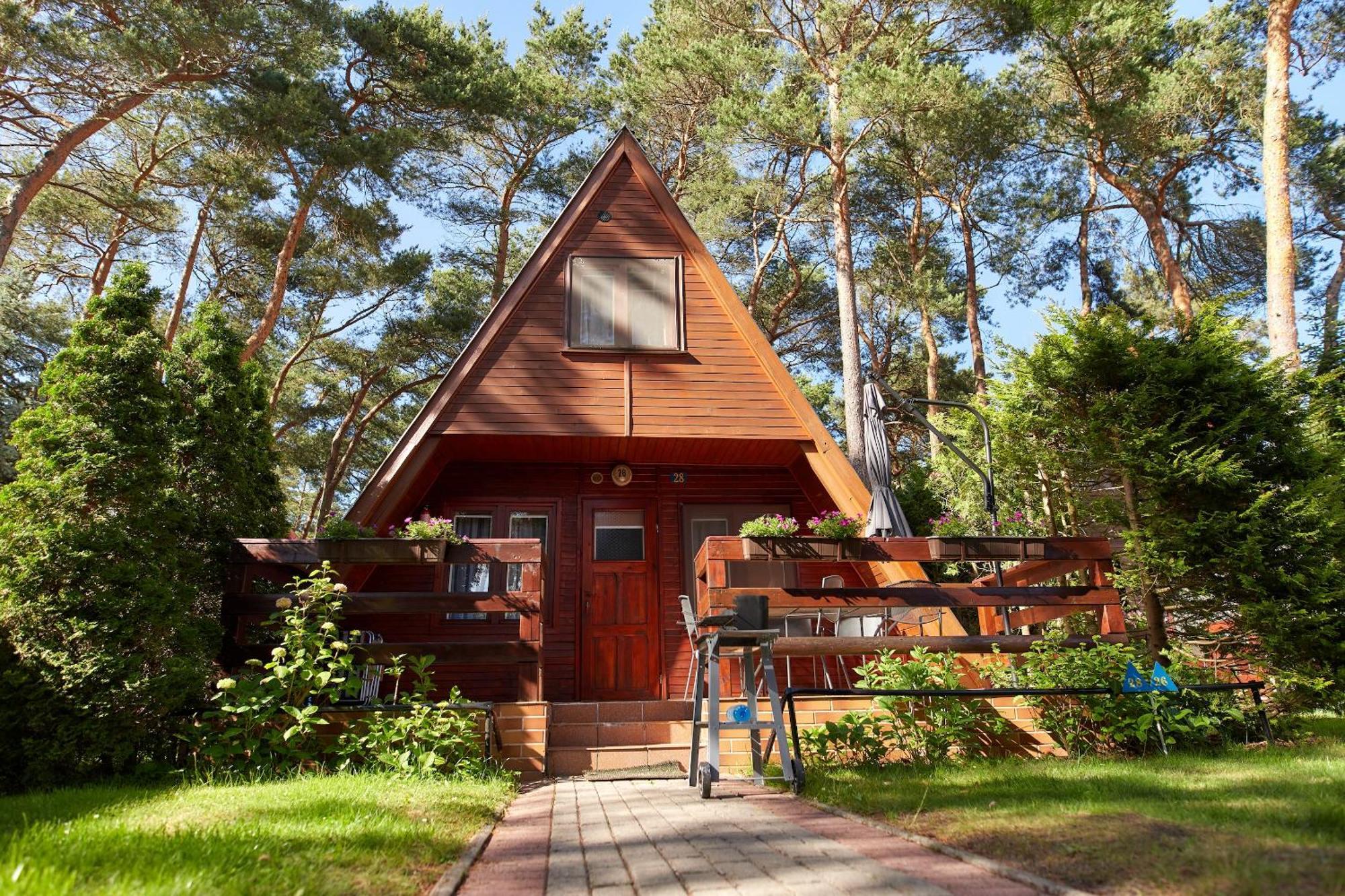 Osrodek Wypoczynkowy Relaks I Apartamenty Łeba Esterno foto