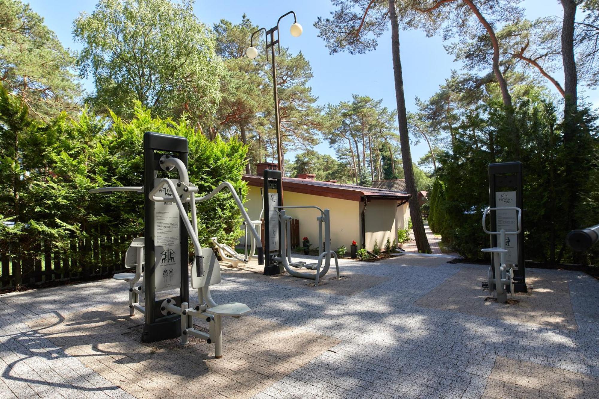 Osrodek Wypoczynkowy Relaks I Apartamenty Łeba Esterno foto